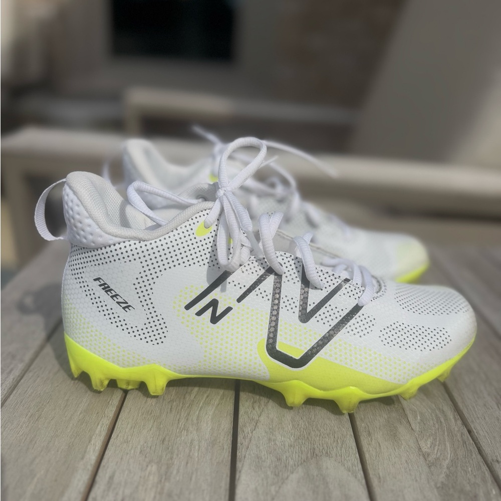 New Balance Kids' Youth Freeze LX v4 White and Neon Green Lacrosse Cleats
